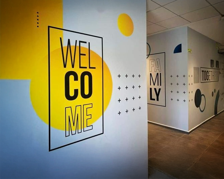 Outdoor Vinyl Signage