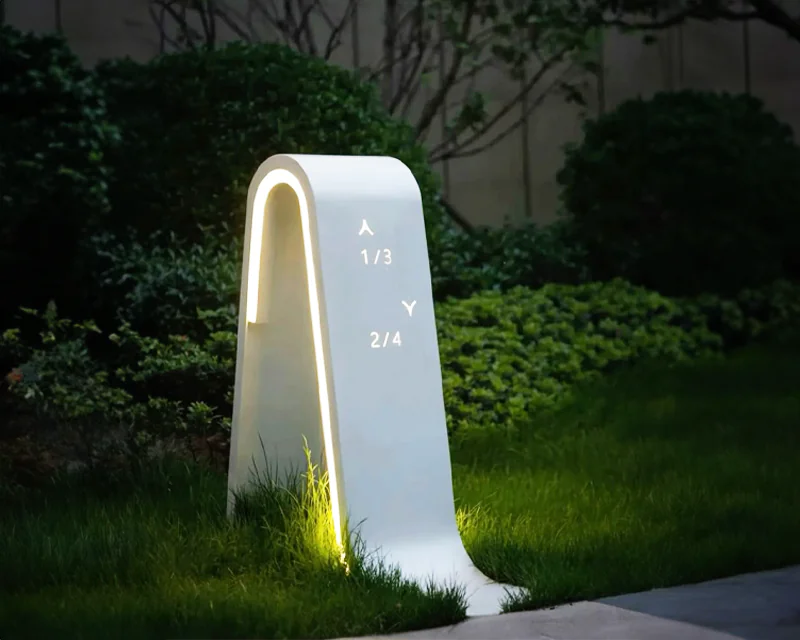Outdoor Hotel Signage Design