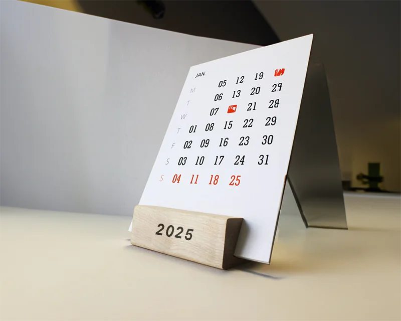 Desk Custom Calendar
